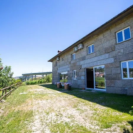 Quinta De Carvalhal - Casa Da Vinha ギマランイス