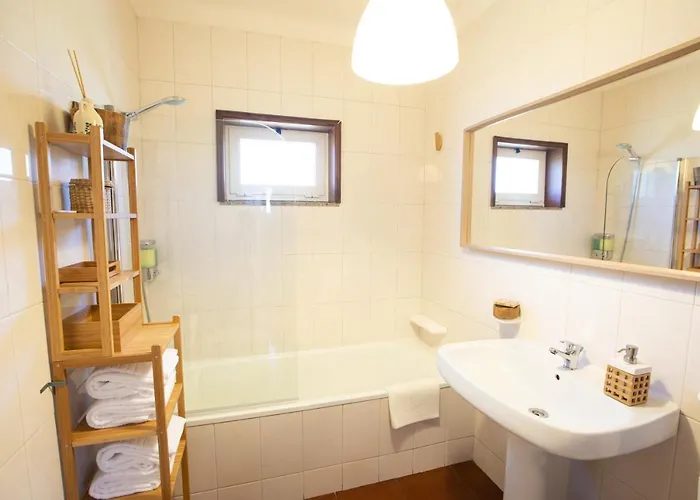 Quinta De Carvalhal - Casa Da Vinha * Guimaraes